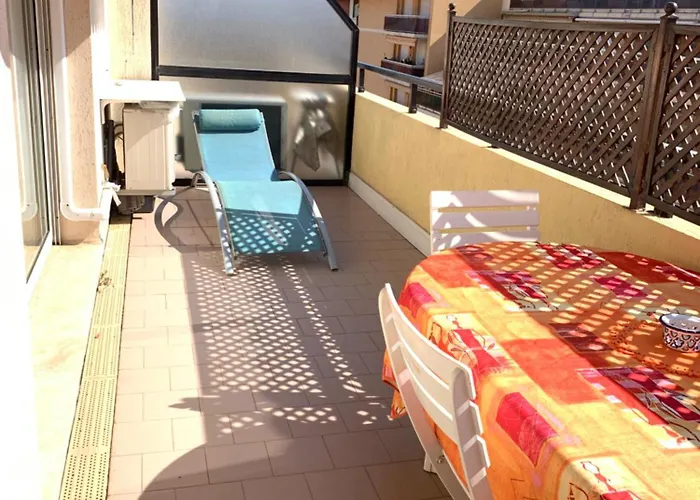 Relax Au Soleil - Proche De La 100 M - Centre-ville Apartmán