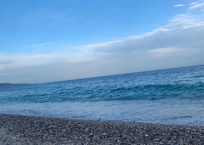 Διαμέρισμα Relax Au Soleil - Proche De La 100 M - Centre-ville